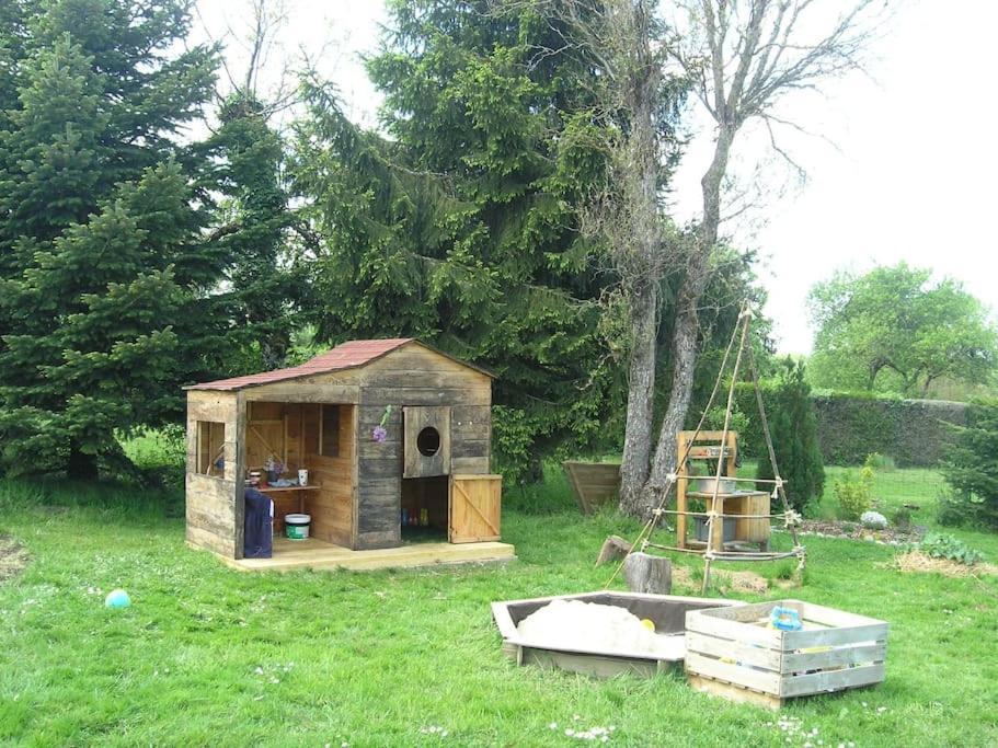 Les Jardins Des 3 Provinces- Gite Montcharvot Exteriér fotografie