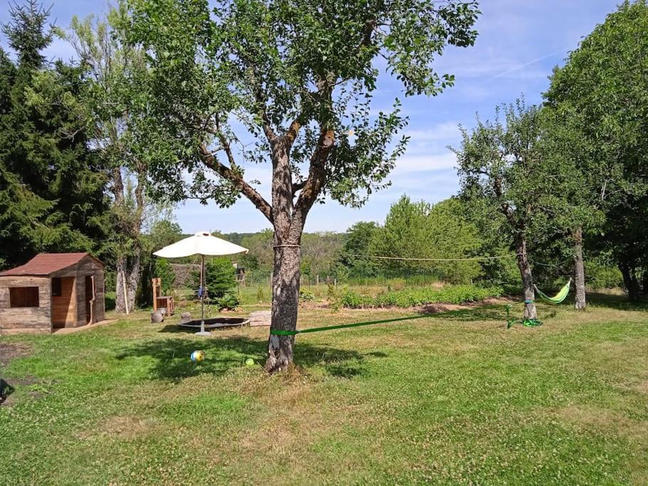 Les Jardins Des 3 Provinces- Gite Montcharvot Exteriér fotografie